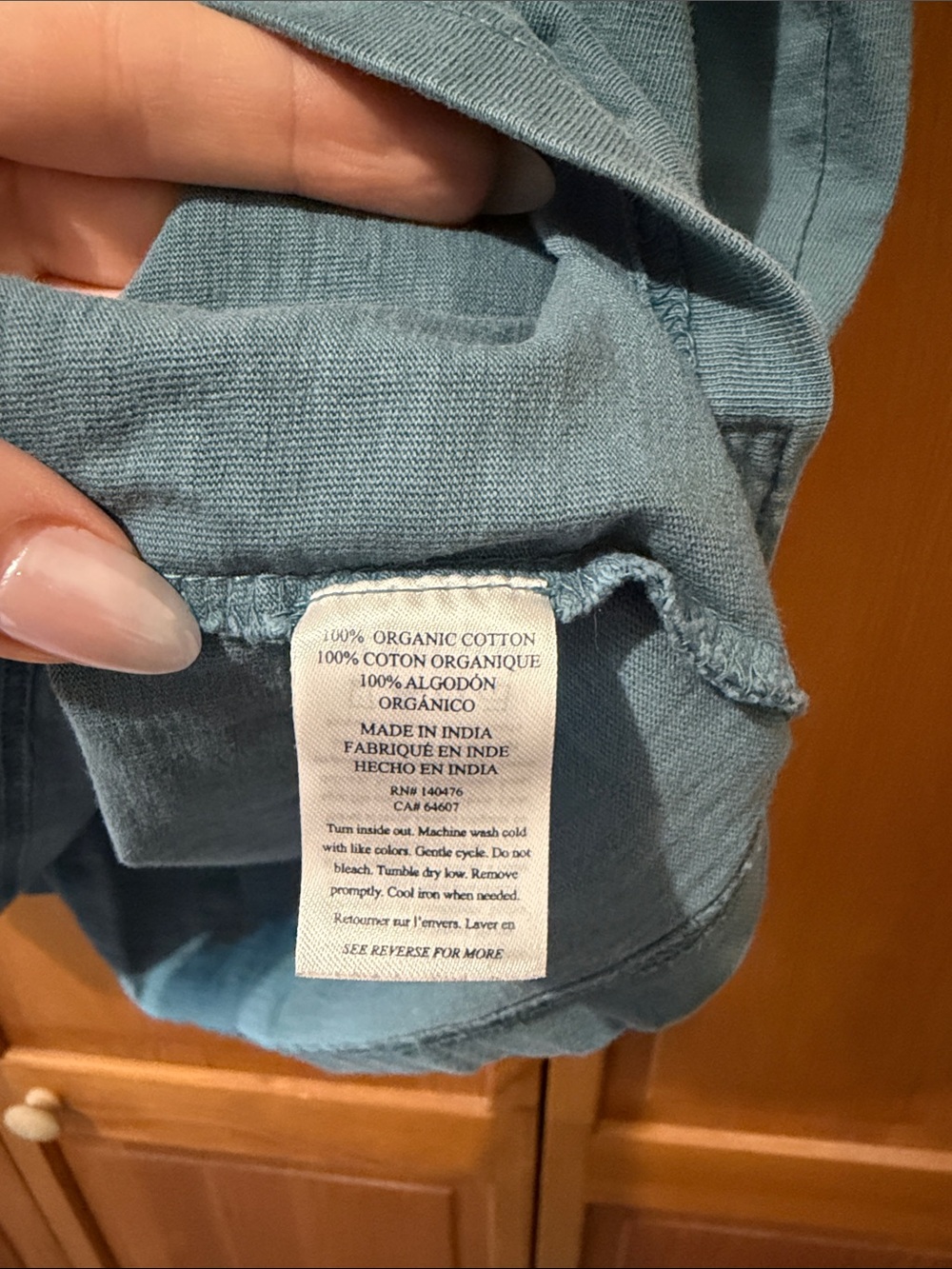 Faherty Sunwashed Pocket Cotton Mens T-Shirt - Picture 6 of 7